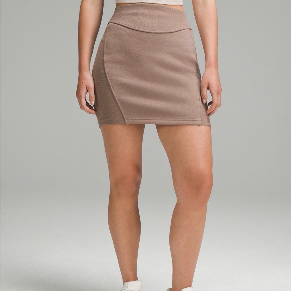 Lululemon Athletica High Rise Scuba Mini Skirt Size XL NWT